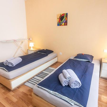 Apartment Noemi プーラ エクステリア 写真